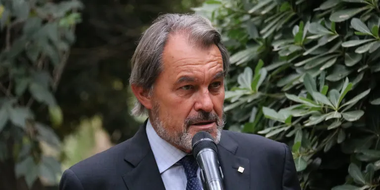 El Constitucional confirma per unanimitat la condemna a Artur Mas per la consulta del 9-N