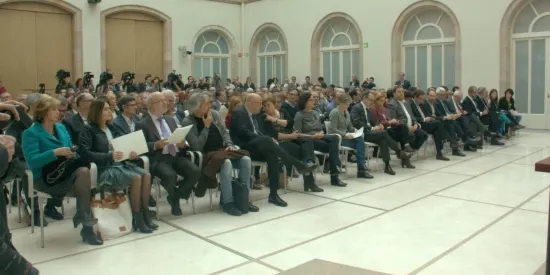 Més de cent càrrecs electes signen una denúncia dirigida a organismes internacionals sobre la prohibició del 9-N