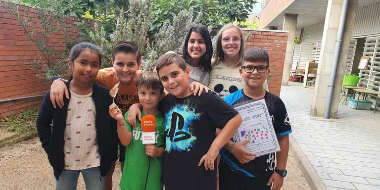 Els alumnes de l'escola Montpalau aprenen cooperant amb els companys