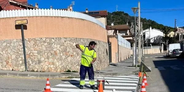 Treballs als carrers Casasimarro i Cucurull de Roda de Berà per reordenar el trànsit i millorar la seguretat viària