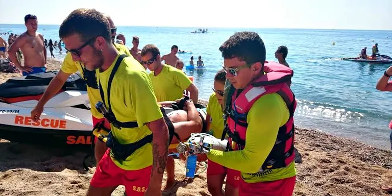 Comença el servei de vigilància a la platges de Pineda fins al 15 de setembre