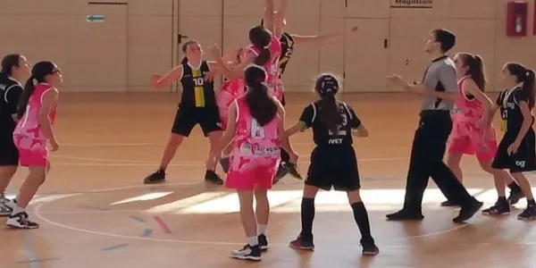 El Pre-Infantil femení del CB Altafulla – BBG clou la primera fase amb una derrota davant el CB Tarragona (27-42)