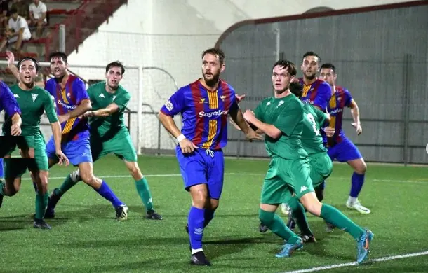 El CF Caldes es queda a les portes del tercer títol seguit al Torneig d'Històrics del Vallès Oriental, en perdre la final contra l'EC Granollers (1-3)