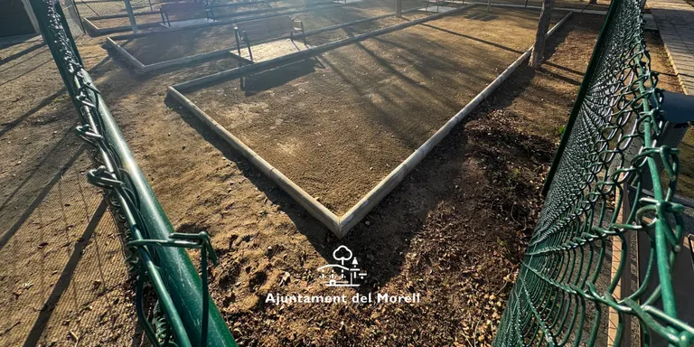 El Club de Petanca demana equipar amb banys públics les pistes del parc del CAP