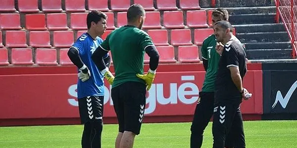 El Nàstic s’imposa per 4 a 1 al Mirandés i fa un nou pas endavant en la lluita per la permanència