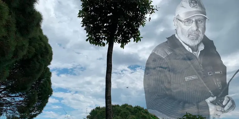 Acte d'homenatge a Dídac Rey a Calella, amb la plantada d'una alzina en la seva memòria