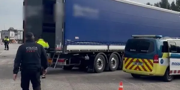 S’intensifica el control de camions a l’autopista