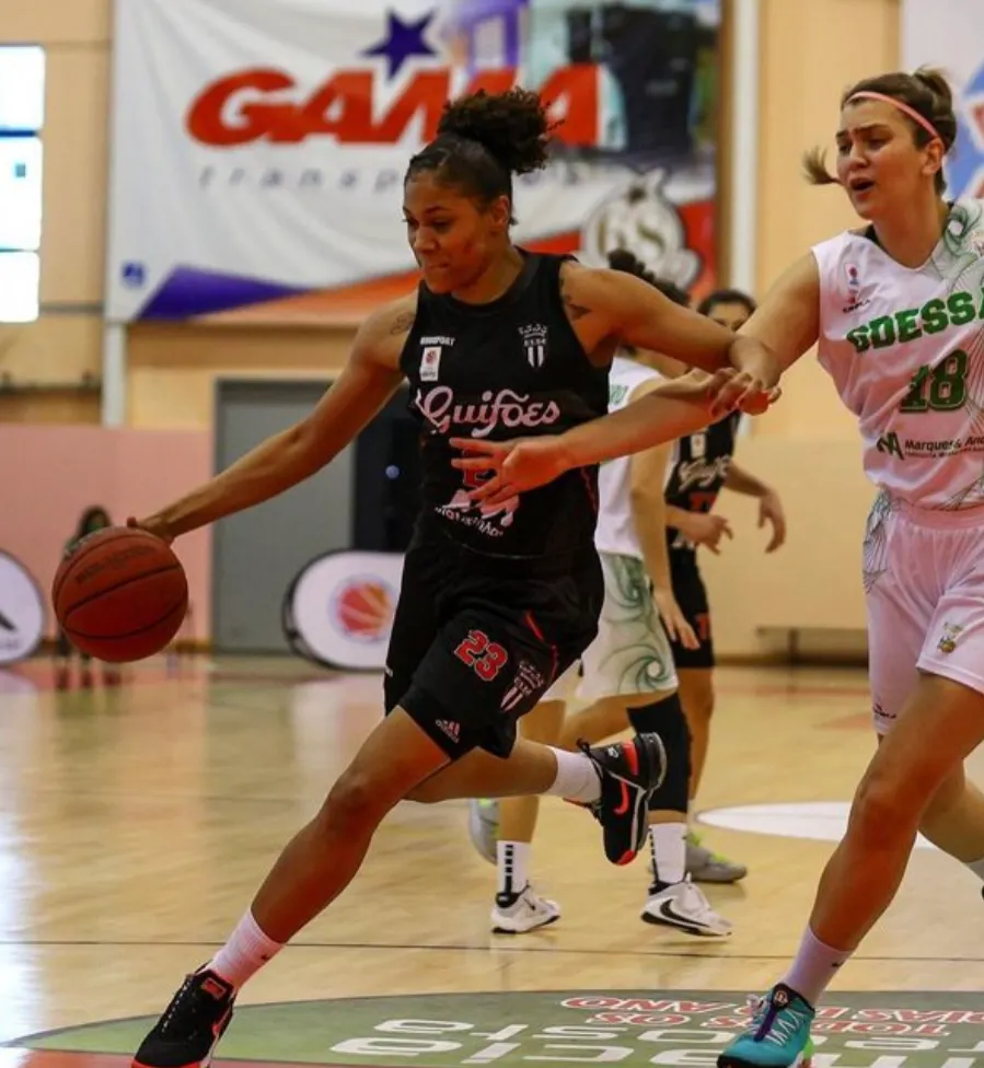 El CB Valls Femení fitxa la pivot californiana Tylinn Carter