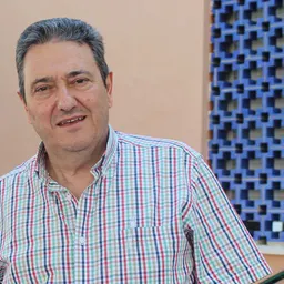 El enfermero Manolo Laínez anima en COPE Utrera a acudir a la campaña de vacunación juvenil - episode art