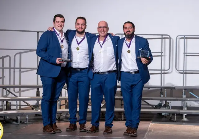 El quartet vocal Metropolitan Union, amb el calderí Martí Doñate, guanya el premi estatal de ‘barbershop’