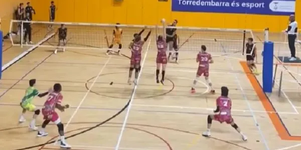 El CEVOL Torredembarra perd davant el Balafia Lleida i cau a places de descens (0-3)