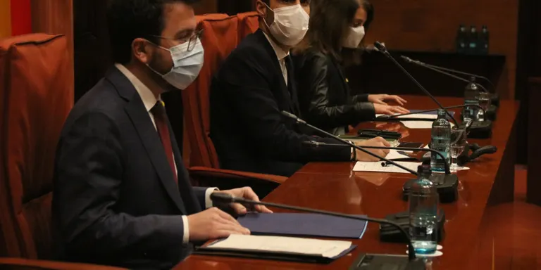 El Govern deixa sense efecte la convocatòria del 14-F i anuncia les eleccions per al 30 de maig