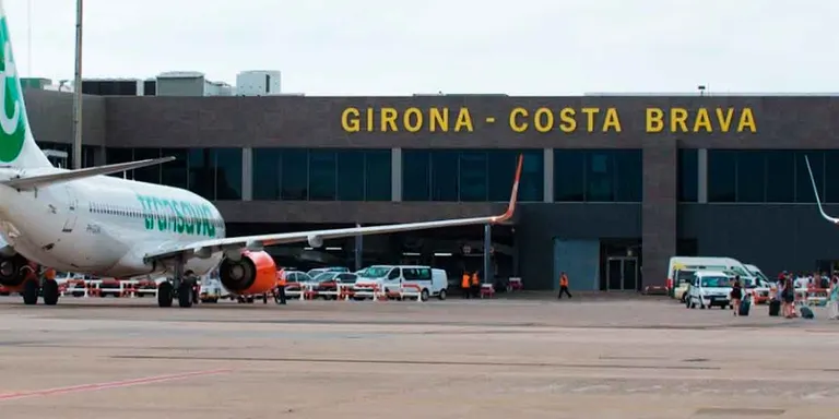 Tossa aportarà prop de 40.000 euros a la promoció de l’aeroport de Girona