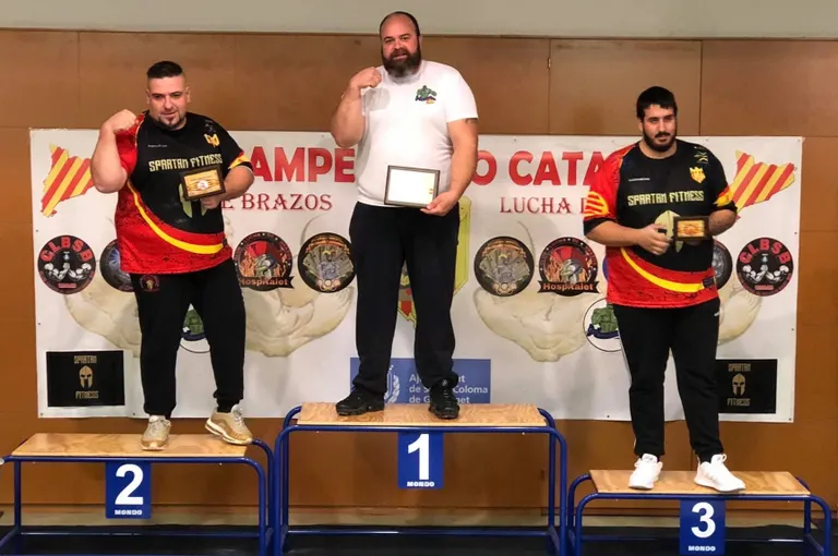 Sergio Golobart es proclama campió de Catalunya de lluita de braços
