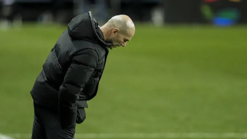 Zidane dóna positiu per coronavirus