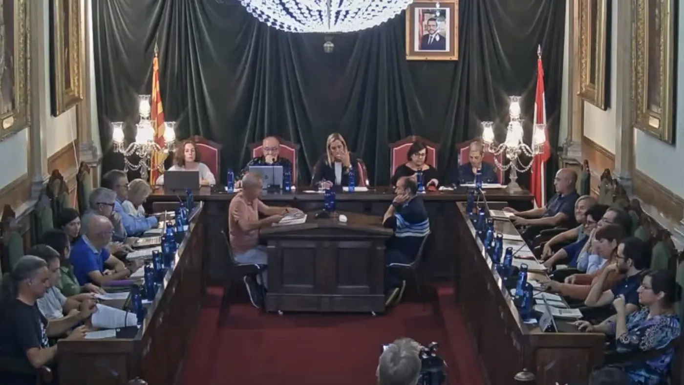 Valls convoca el darrer ple de la legislatura