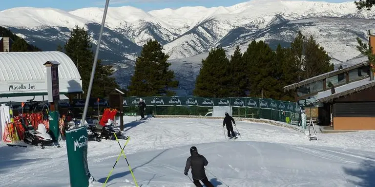 Les estacions d'esquí obren més pistes aquest cap de setmana