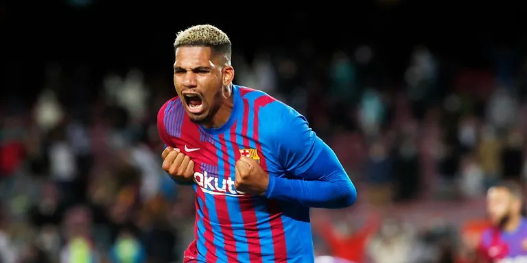 Es complica la renovació d'Araujo