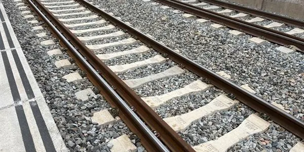 Tarragona acumula una cinquantena de punts amb limitació de velocitat temporal a la xarxa ferroviària