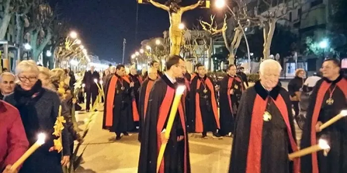 La parròquia Santa Maria busca portadors per la processó de Divendres Sant