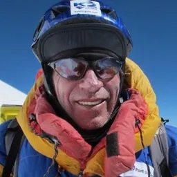 #293 - Entrevista amb l'alpinista Òscar Cadiach - episode art