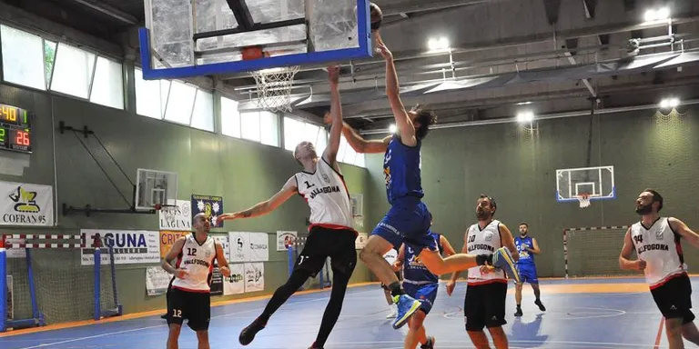 El CB Cambrils s’estrena a Segona Catalana amb una victòria davant el CEP Vallfogona per 72-62