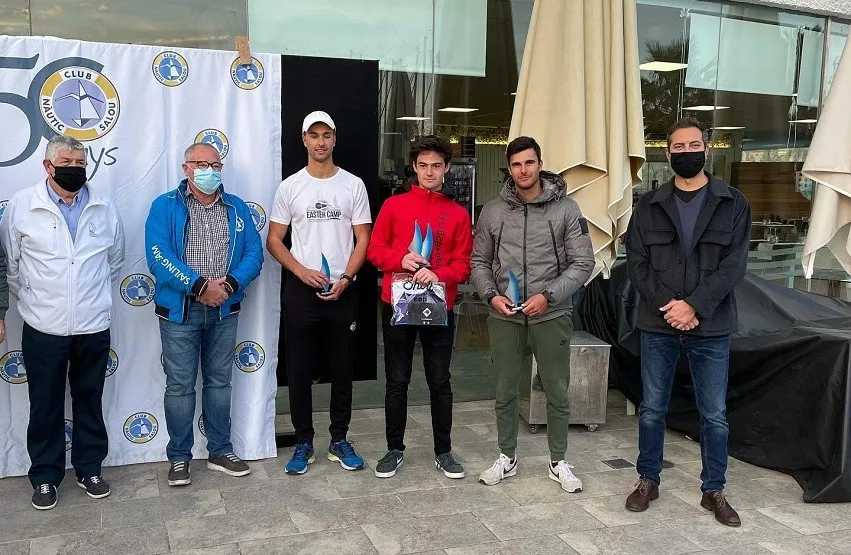 Bons resultats dels regatistes del Club Nàutic Cambrils a les regates de Salou i Vilanova