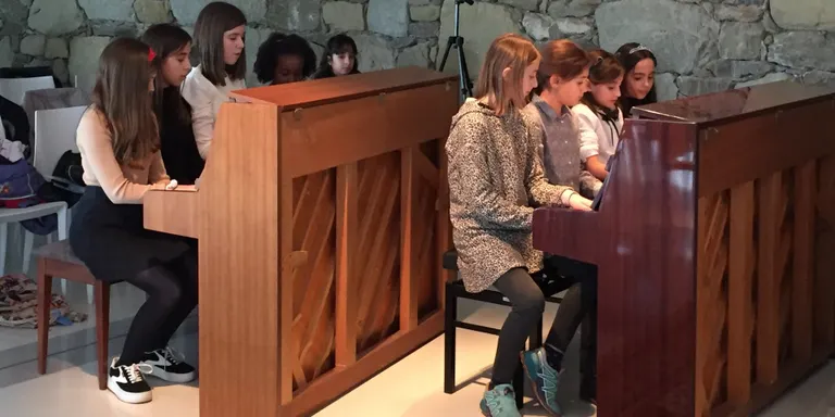 Alumnes de l'Escola Municipal de Música de la Seu d'Urgell participen a la X Sala Piano, a la Garriga de Castelladral