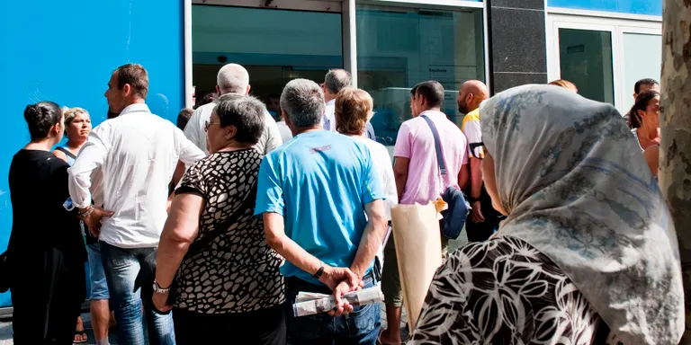 Baixa l'atur el mes de juny i ara la taxa a Pineda és el 18,4%