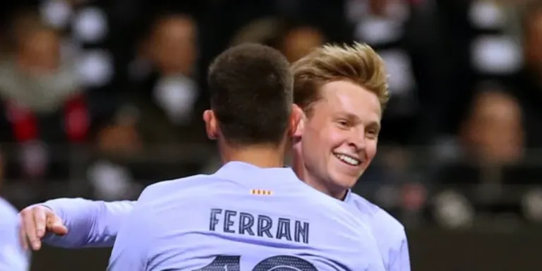 Un Barça amb poca idea empata davant l’Eintracht (1-1)
