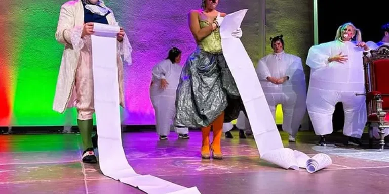 Carnestoltes ja regna!