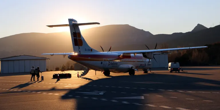 Air Nostrum seguirà operant la connexió de l'Aeroport Andorra-la Seu amb Madrid, amb la previsió d'un tercer vol entre setmana
