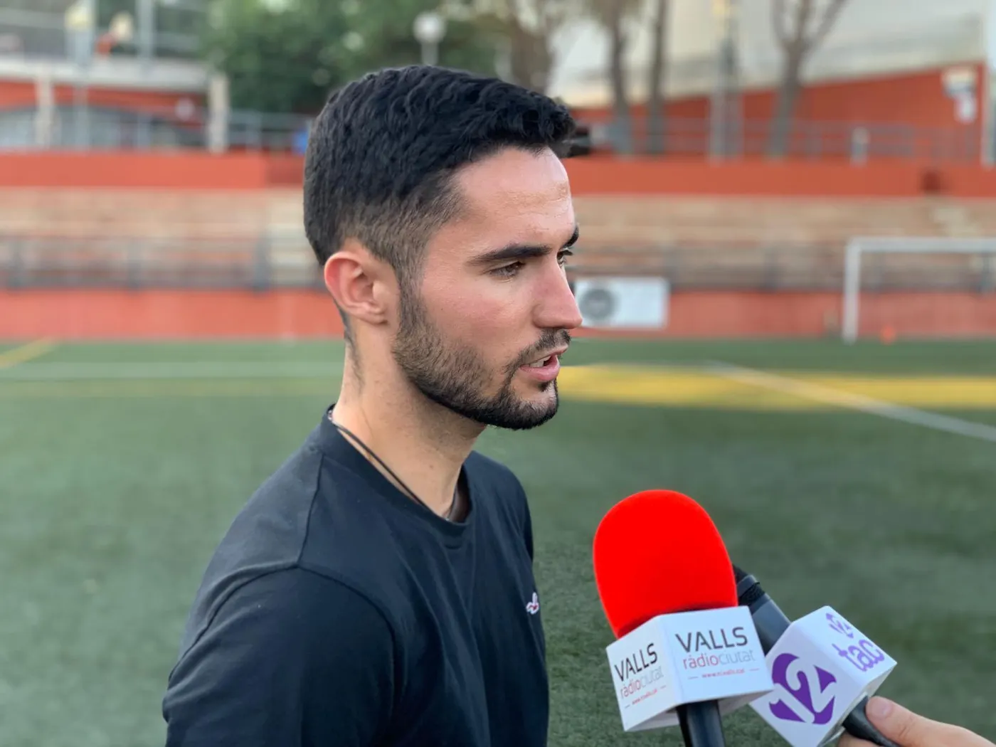 Roda de premsa de Marcel Messeguer, jugador de la UE Valls