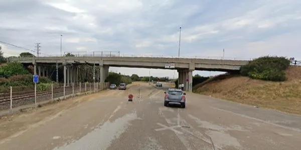 Prohibeixen aparcar a l’esplanada dels Muntanyans, a Torredembarra