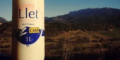 Cadí renova la imatge de l'envàs de llet fresca