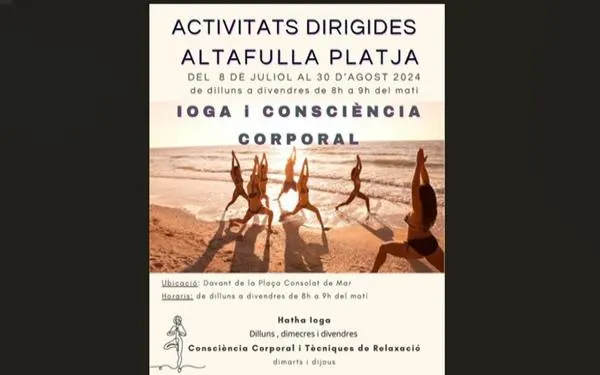 La platja d'Altafulla es converteix cada matí en un espai per treballar el cos i la ment
