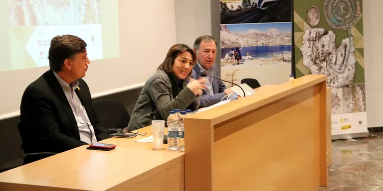 Les Jornades d'Arqueologia i Paleontologia del Pirineu reivindiquen el paper de la recerca i de la seva difusió