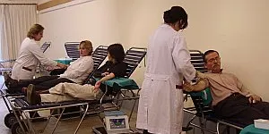 Un recapte d'aliments i una donació de sang mostaran de nou la solidaritat arenyenca