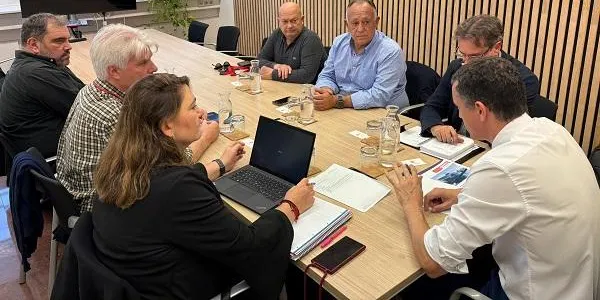 Brussel·les estudia la possibilitat d'oferir als pescadors més dies de sortida a la mar per cobrir la demanda de Nadal