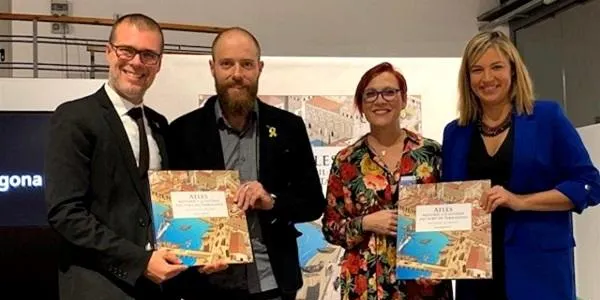 El rierenc Joan Carles Blanch presenta un atles històric il·lustrat per commemorar el 150è aniversari del Port de Tarragona