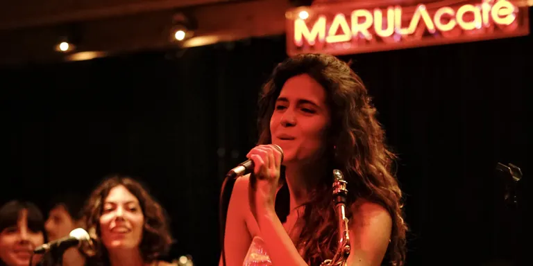 Alba Ruiz Torres presenta el seu univers musical entre el soul, el blues i el compromís social