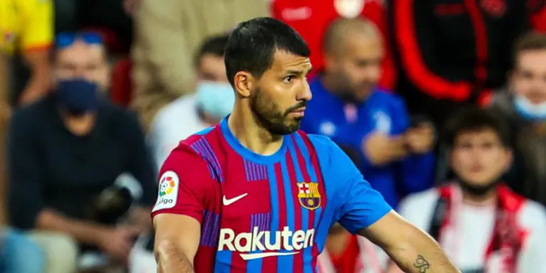 El Kun Agüero es retira