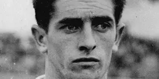 SANTIAGO BERNABÉU EN GAL: EL DÍA EN QUE IRUN ABRAZÓ CON ÉL A ANTONIO ALSÚA ALONSO