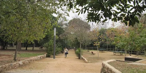 El Parc de Can Rius ha obert les seves portes tot i que manté tancades les zones infantils i d'esbarjo