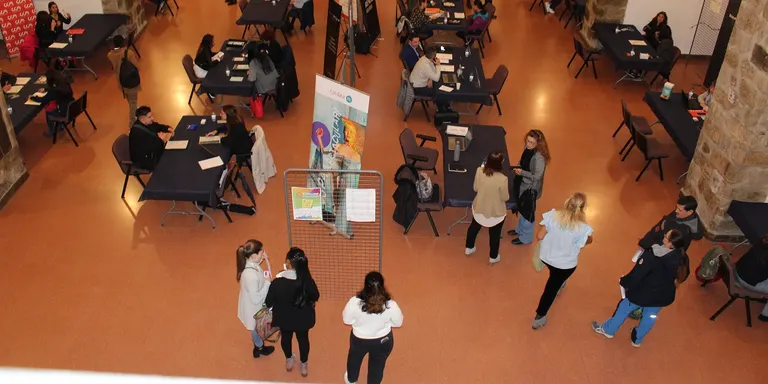 Més de 400 entrevistes de feina al Workshop Ocupacional de la Seu, amb la presència de 23 empreses i 107 demandants