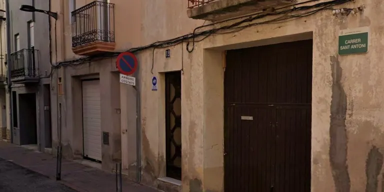 L'Ajuntament canviarà les plaques dels noms dels carrers del poble