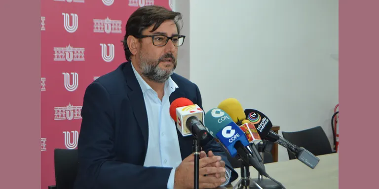 El alcalde de Utrera da reconmendaciones ante la pandemia del coronavirus