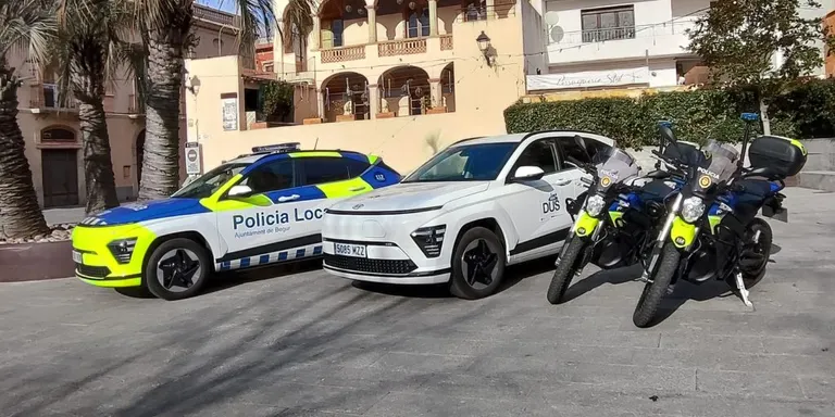 L'Ajuntament de Begur renova la flota municipal amb onze vehicles elèctrics finançats amb fons europeus