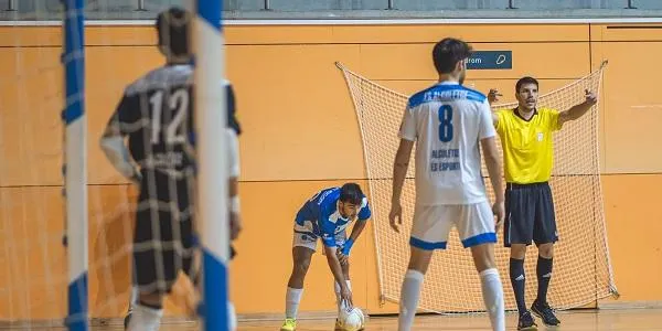 El CFS Torredembarra es desfà en el segon temps i cau golejat a la pista de l’Alcoletge (8-3)