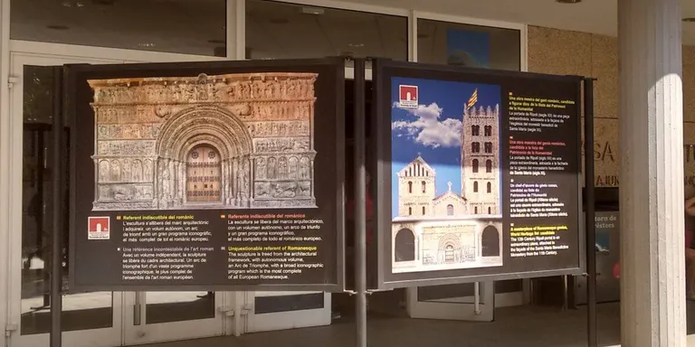 La portalada de Ripoll, a Agramunt